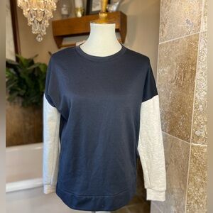 Moa Moa color block sweatshirt pullover size medium